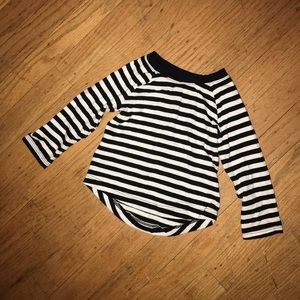 5/$15🌷 Striped Long Sleeve Tee